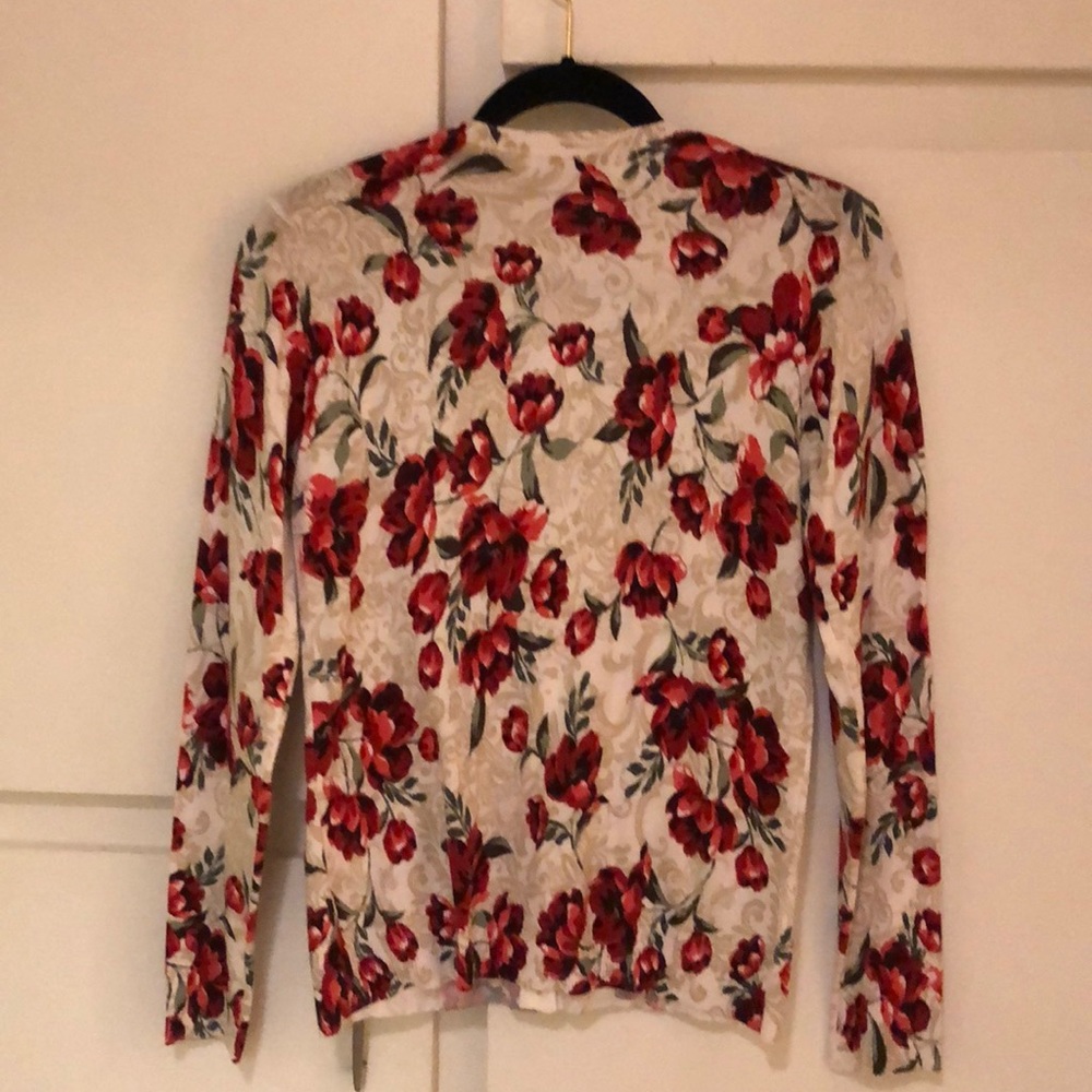 Cardigan - Picture 2 of 4